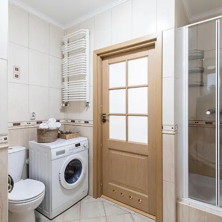 Apartment Superapart Zytnia 16 - Blisko Muzeum Powstania I Centrum Warsaw